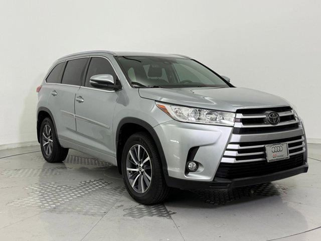 used 2018 Toyota Highlander car, priced at $22,997