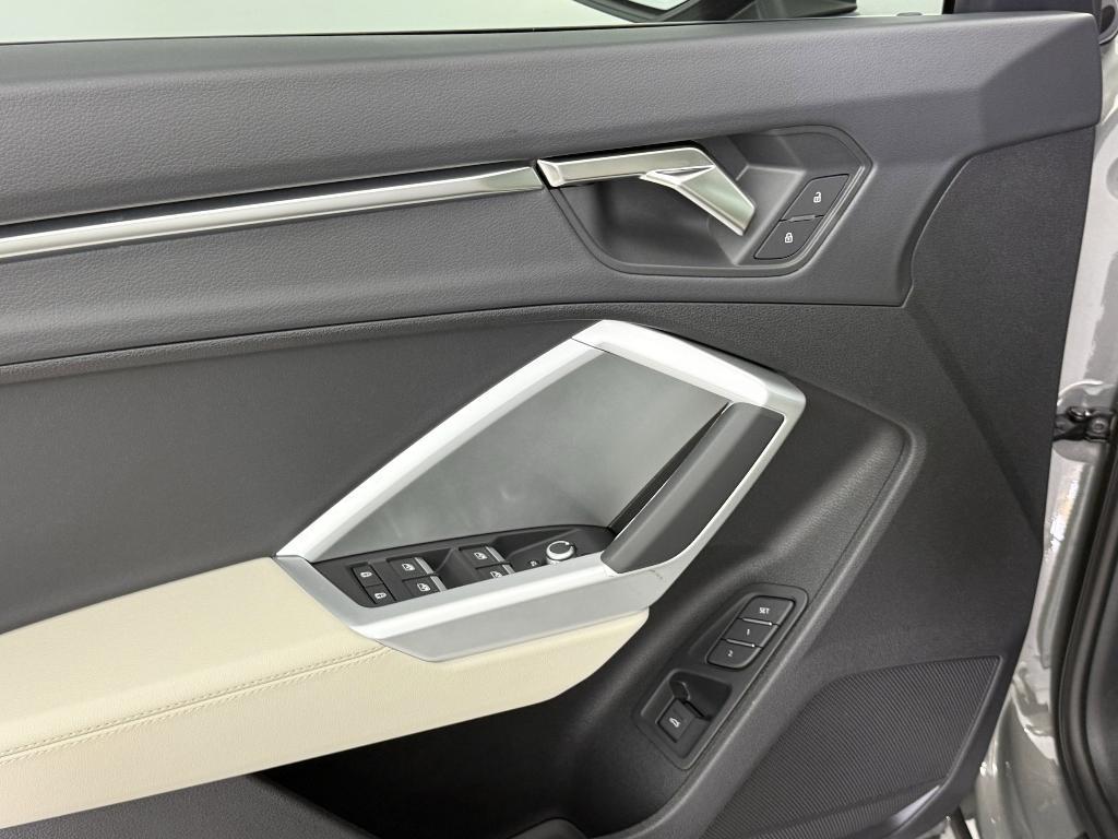 new 2025 Audi Q3 car, priced at $41,851