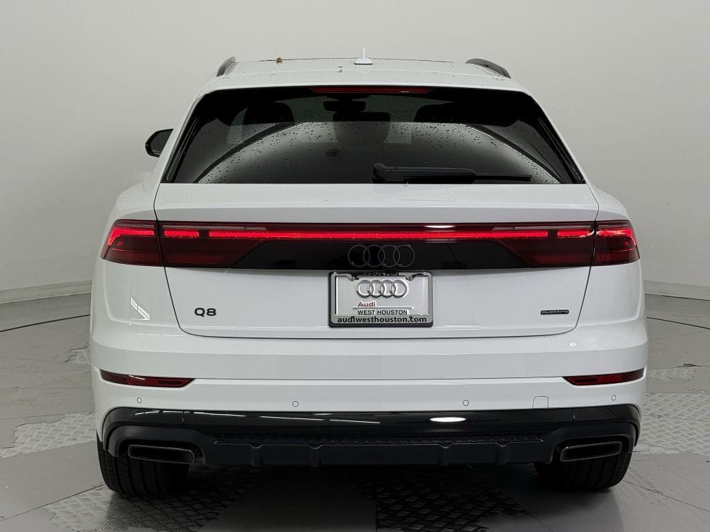 new 2025 Audi Q8 car, priced at $81,101