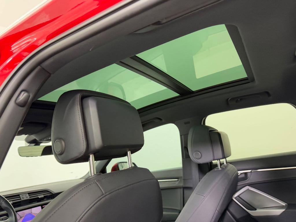 used 2024 Audi Q3 car, priced at $28,999