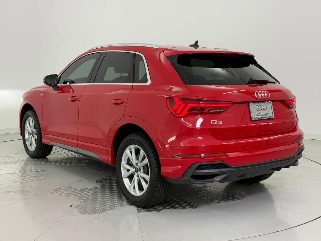 used 2024 Audi Q3 car, priced at $28,999