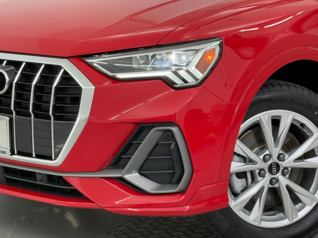 used 2024 Audi Q3 car, priced at $28,999