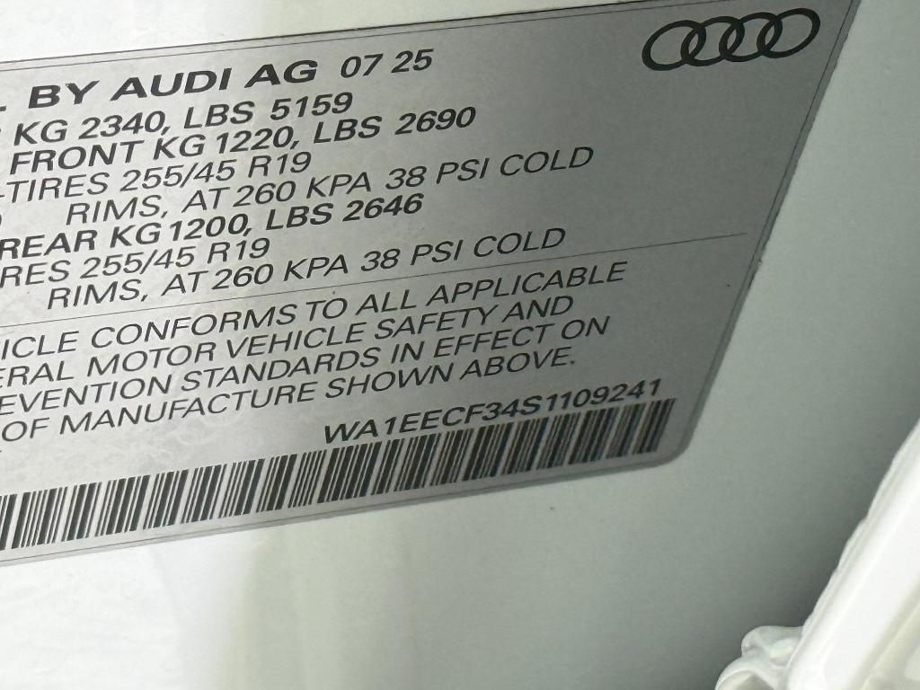 new 2025 Audi Q3 car, priced at $44,871