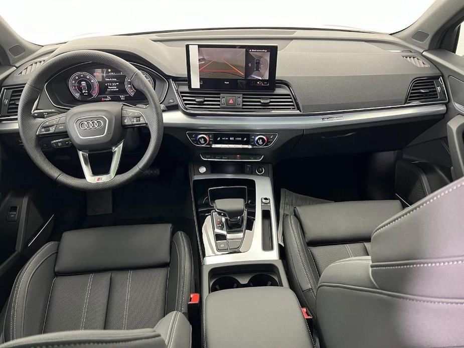 new 2025 Audi Q5 car, priced at $55,381