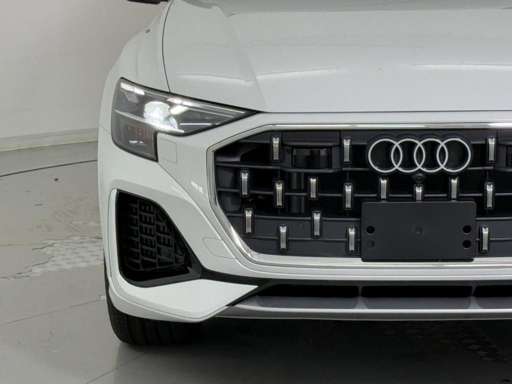 new 2025 Audi Q8 car, priced at $73,641