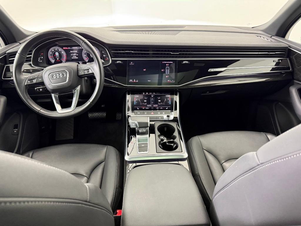 used 2025 Audi Q7 car, priced at $49,498