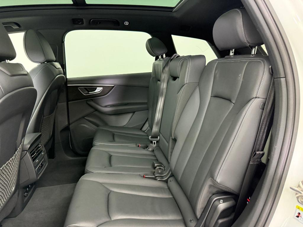 used 2025 Audi Q7 car, priced at $49,498