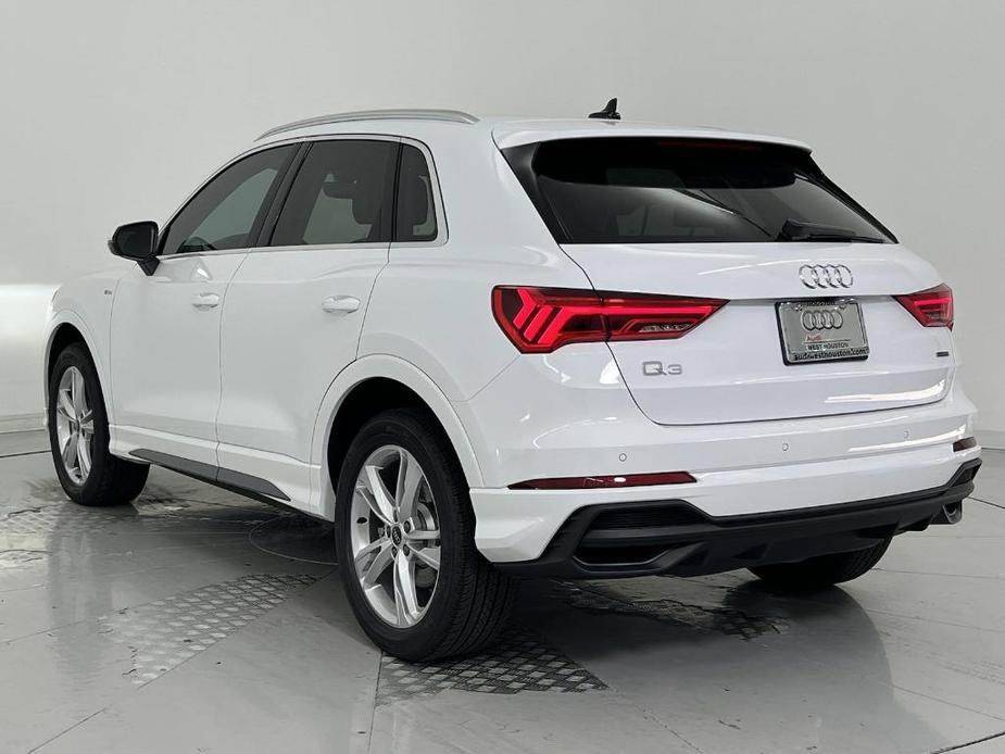 new 2024 Audi Q3 car, priced at $45,241