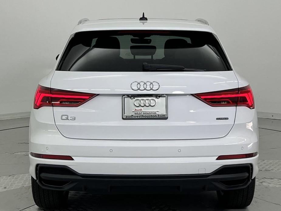 new 2024 Audi Q3 car, priced at $45,241