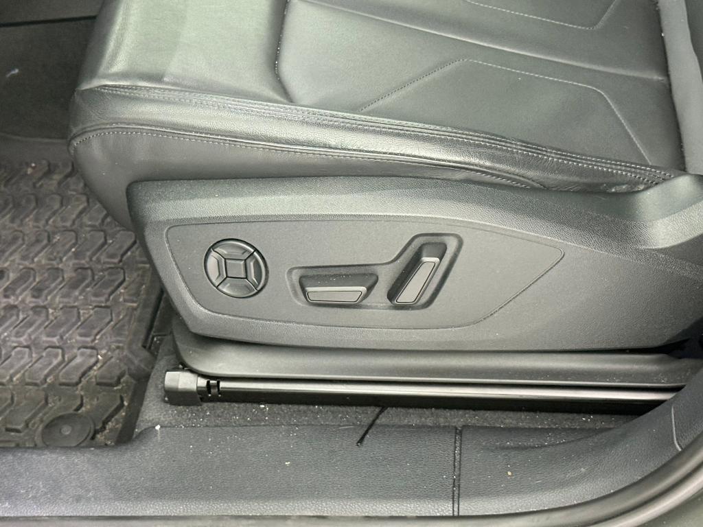 used 2022 Audi Q3 car, priced at $25,999