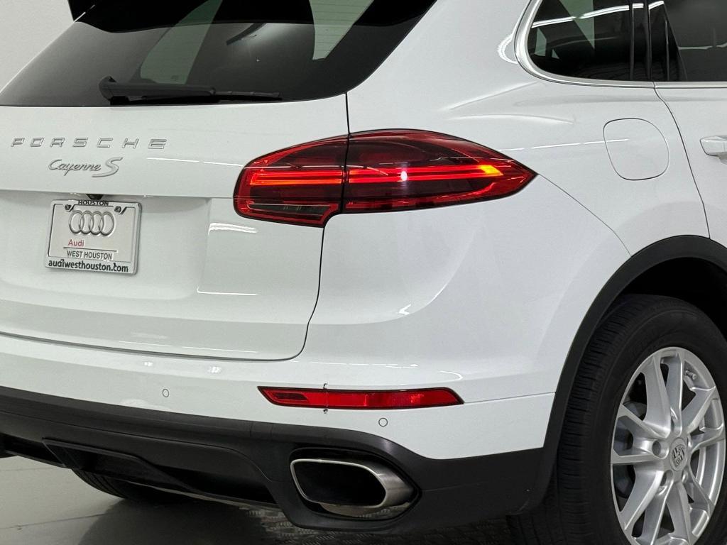 used 2018 Porsche Cayenne car, priced at $23,999