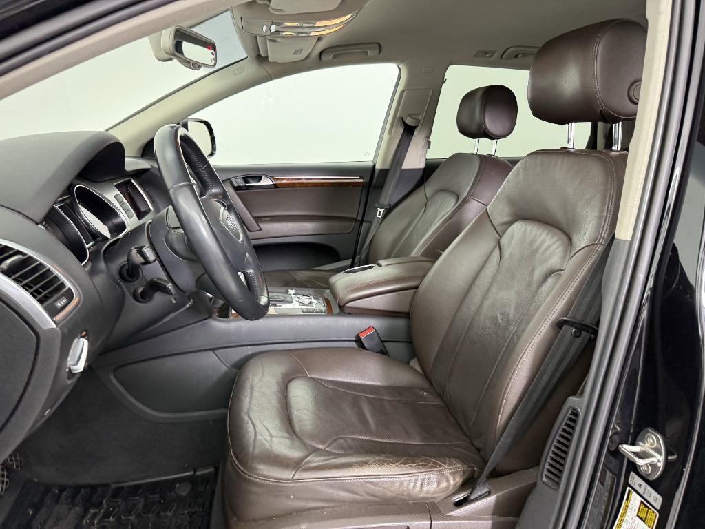 used 2015 Audi Q7 car, priced at $9,999