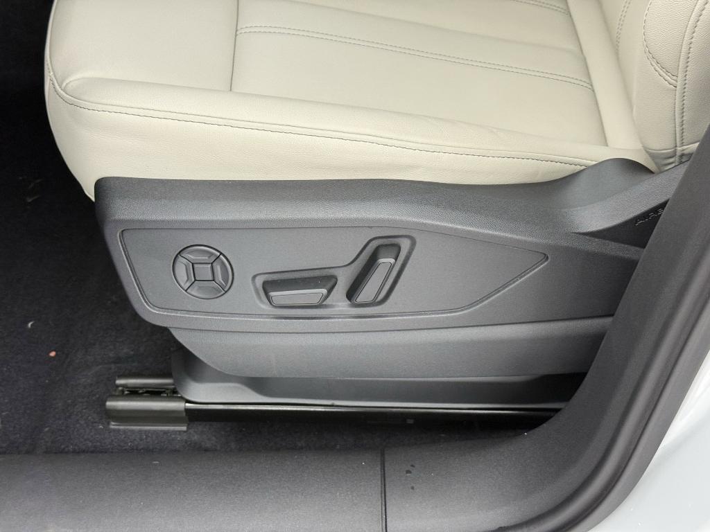 new 2025 Audi Q5 car, priced at $56,041