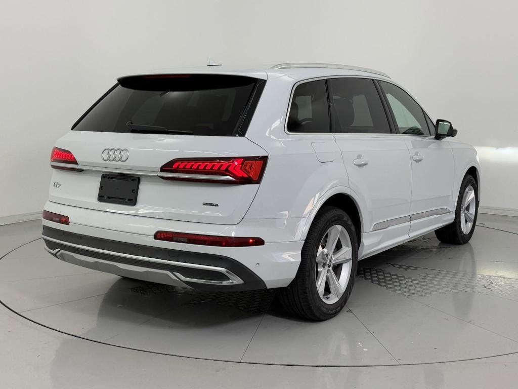 used 2022 Audi Q7 car, priced at $36,999