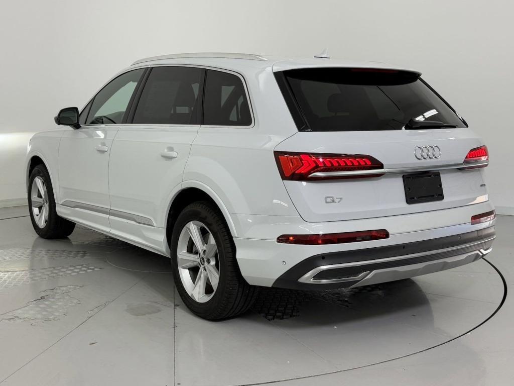 used 2022 Audi Q7 car, priced at $36,999