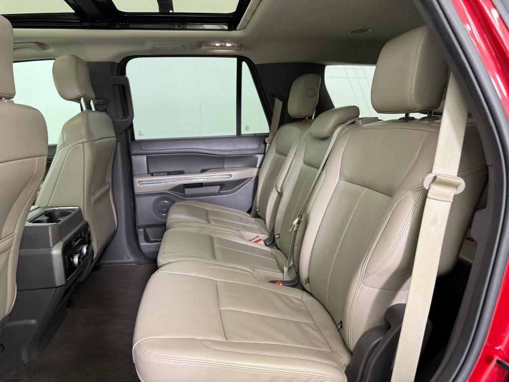 used 2020 Ford Expedition car, priced at $27,999