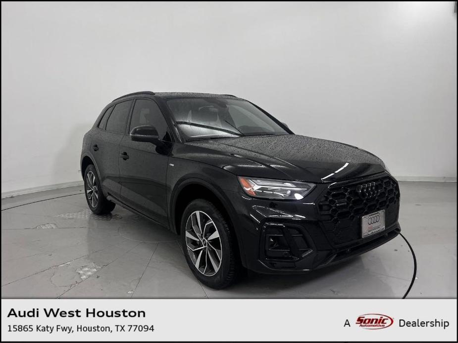 new 2024 Audi Q5 car, priced at $49,592