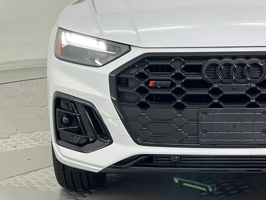 new 2025 Audi SQ5 car, priced at $67,531