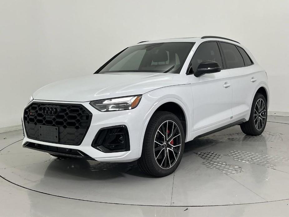 new 2025 Audi SQ5 car, priced at $67,531