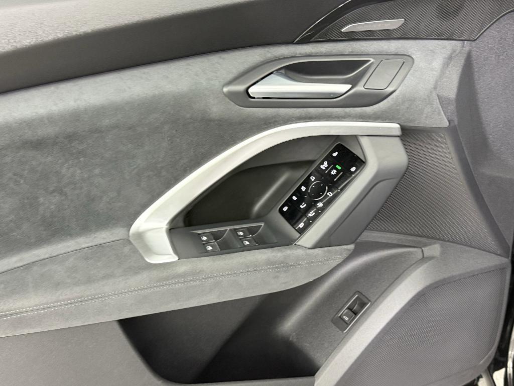 new 2025 Audi SQ5 car, priced at $74,265