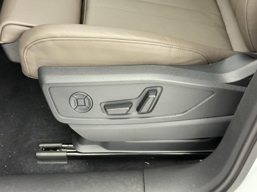 new 2025 Audi Q5 car, priced at $58,531