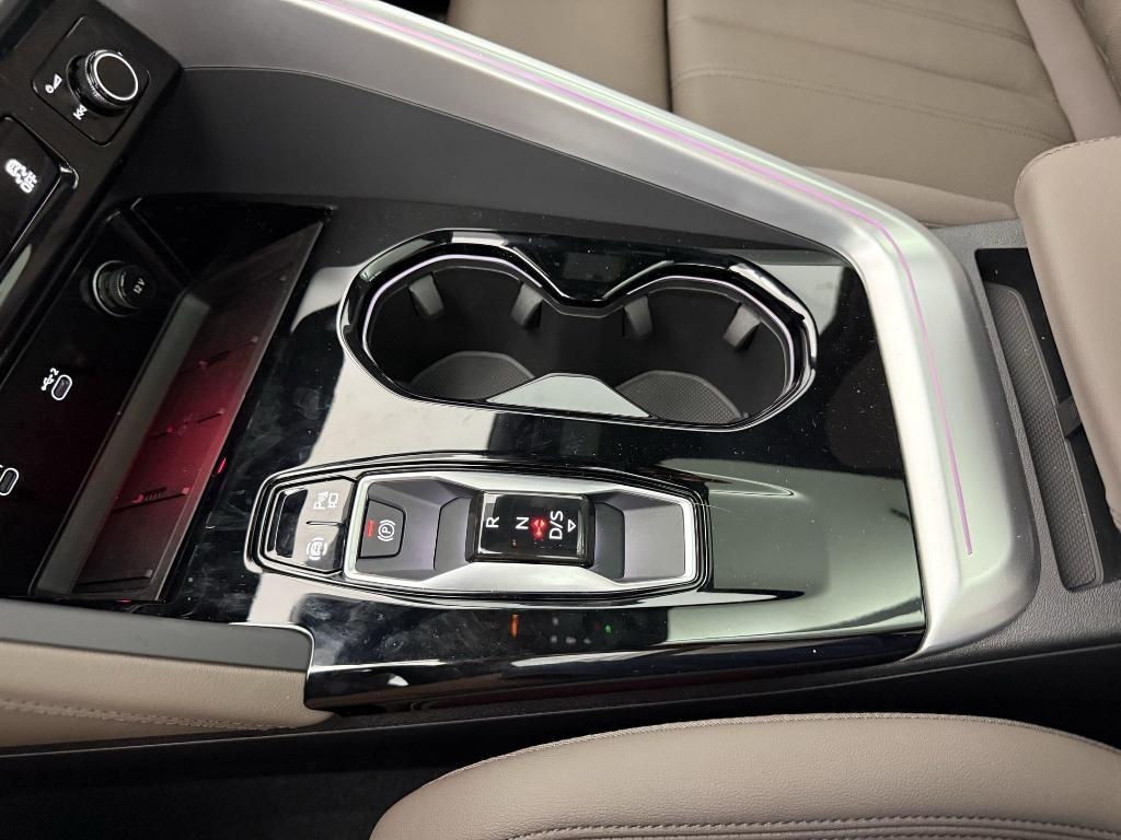 new 2025 Audi Q5 car, priced at $58,532