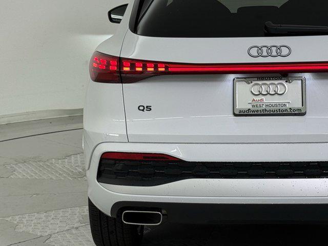 new 2025 Audi Q5 car, priced at $58,531