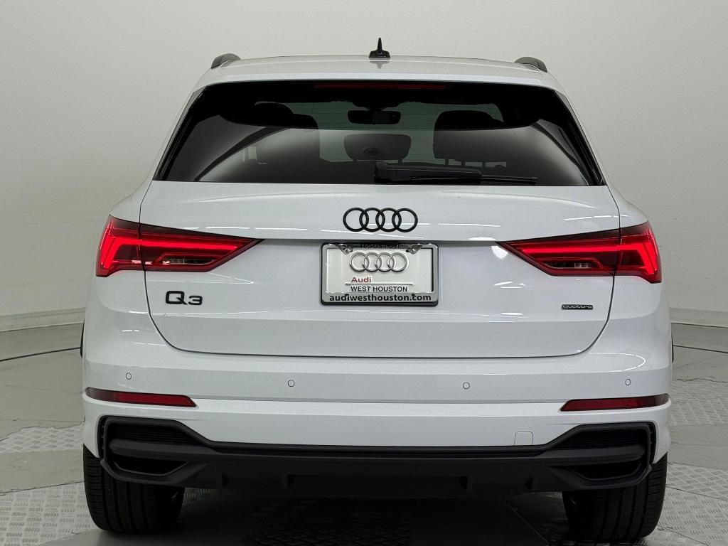 new 2025 Audi Q3 car, priced at $44,871