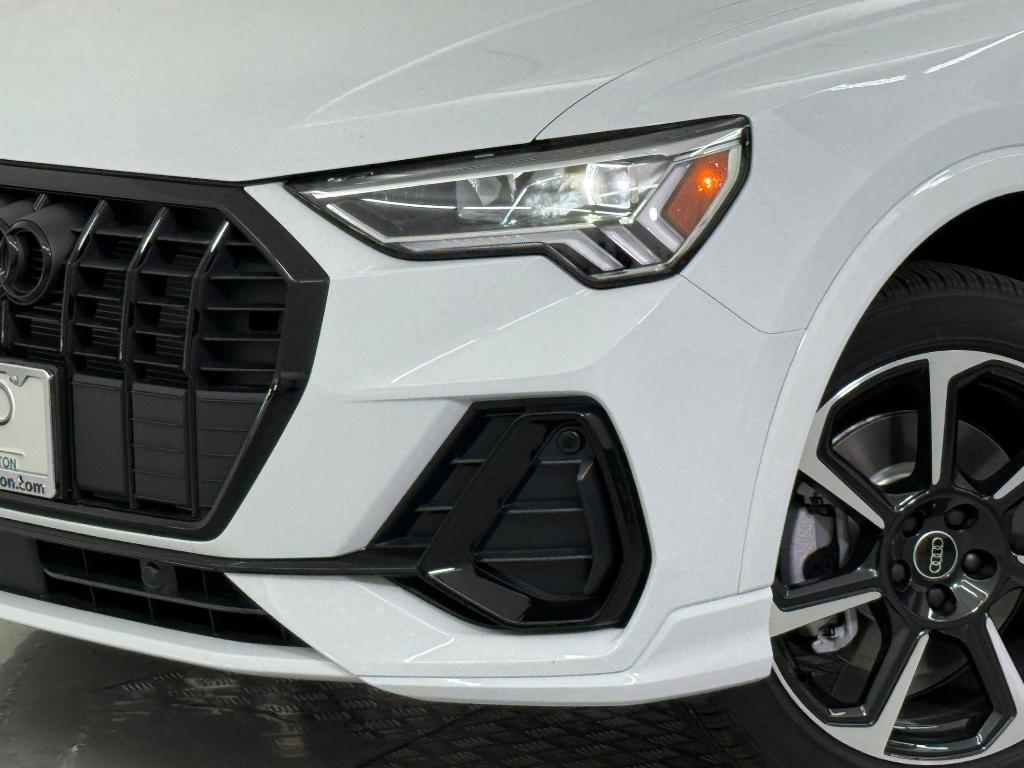new 2025 Audi Q3 car, priced at $44,871