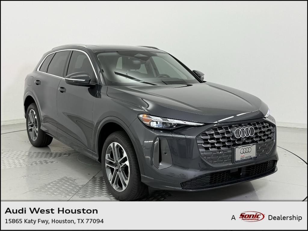 new 2025 Audi Q5 car, priced at $55,461