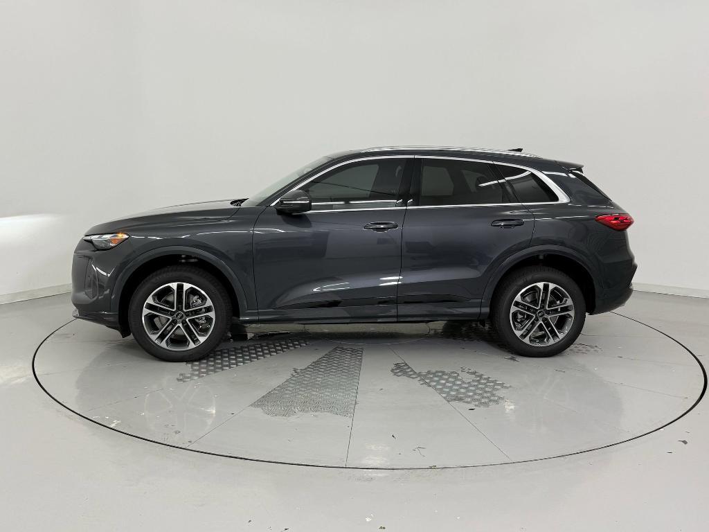new 2025 Audi Q5 car, priced at $55,461