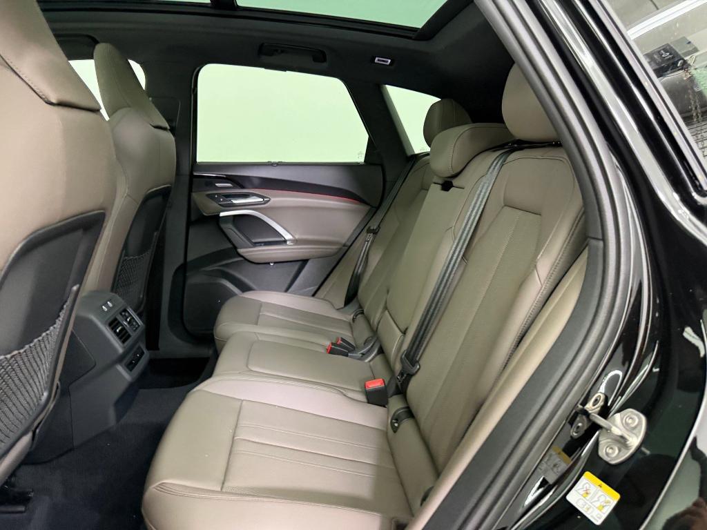 new 2025 Audi Q5 car, priced at $56,371