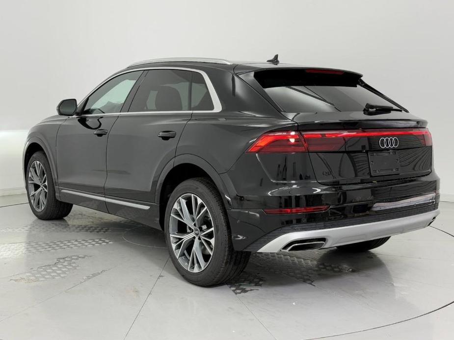 new 2025 Audi Q8 car, priced at $71,861