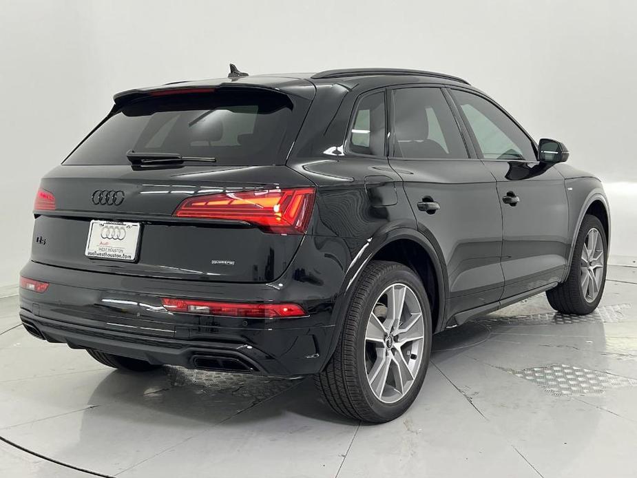 new 2025 Audi Q5 car, priced at $51,301