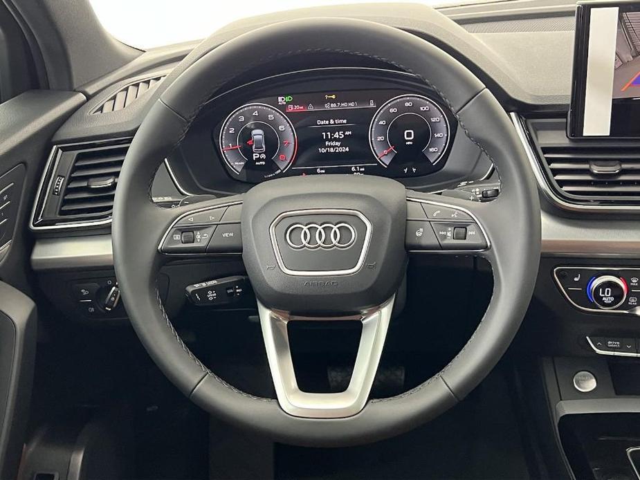 new 2025 Audi Q5 car, priced at $51,301