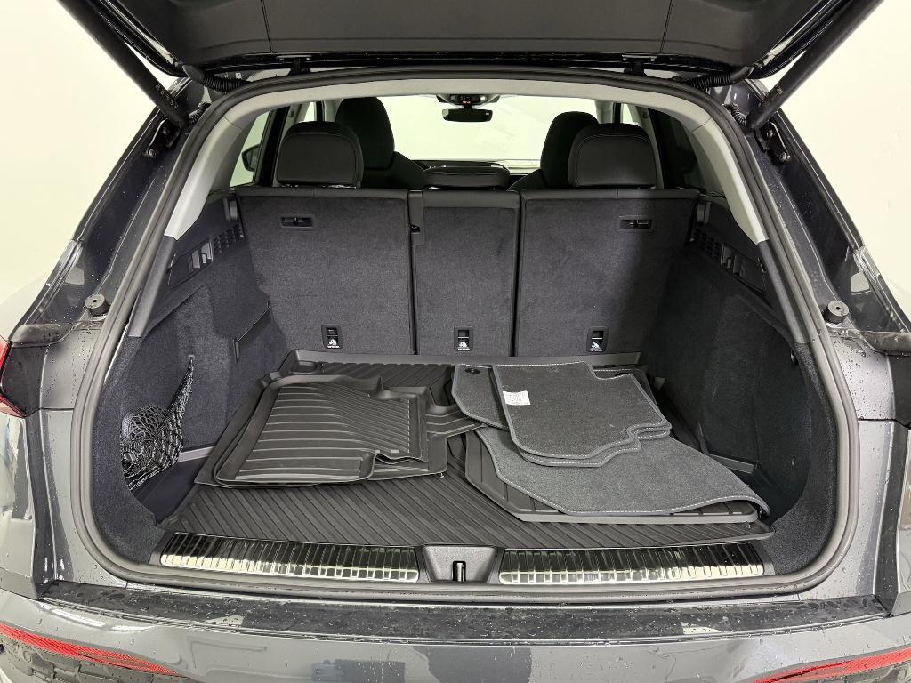new 2025 Audi Q5 car, priced at $58,371