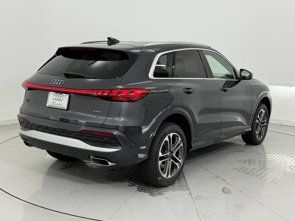 new 2025 Audi Q5 car, priced at $58,371