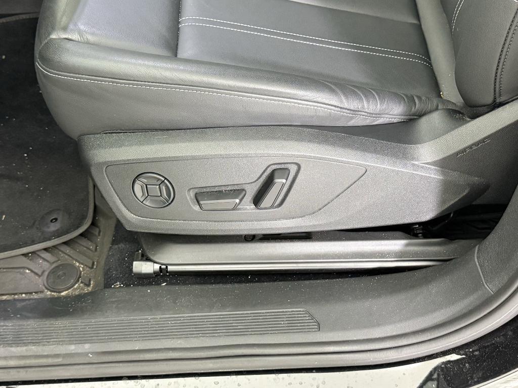 used 2024 Audi Q4 e-tron car, priced at $35,998