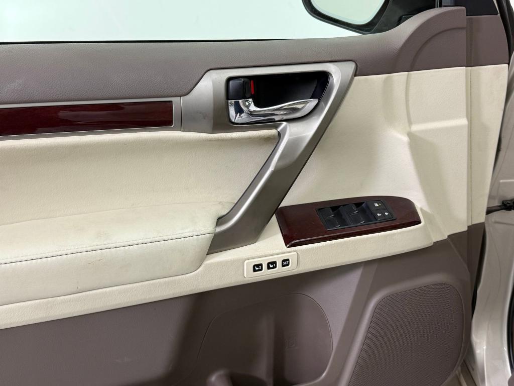 used 2014 Lexus GX 460 car, priced at $16,999
