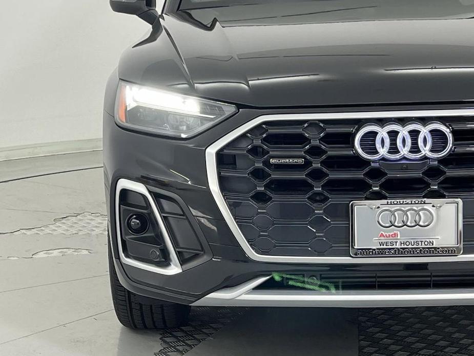 new 2025 Audi Q5 car, priced at $53,571