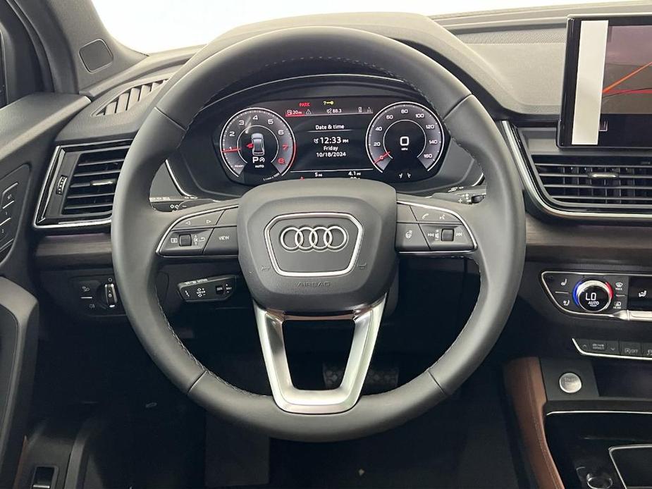 new 2025 Audi Q5 car, priced at $53,571