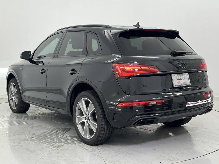 new 2025 Audi Q5 car, priced at $51,301