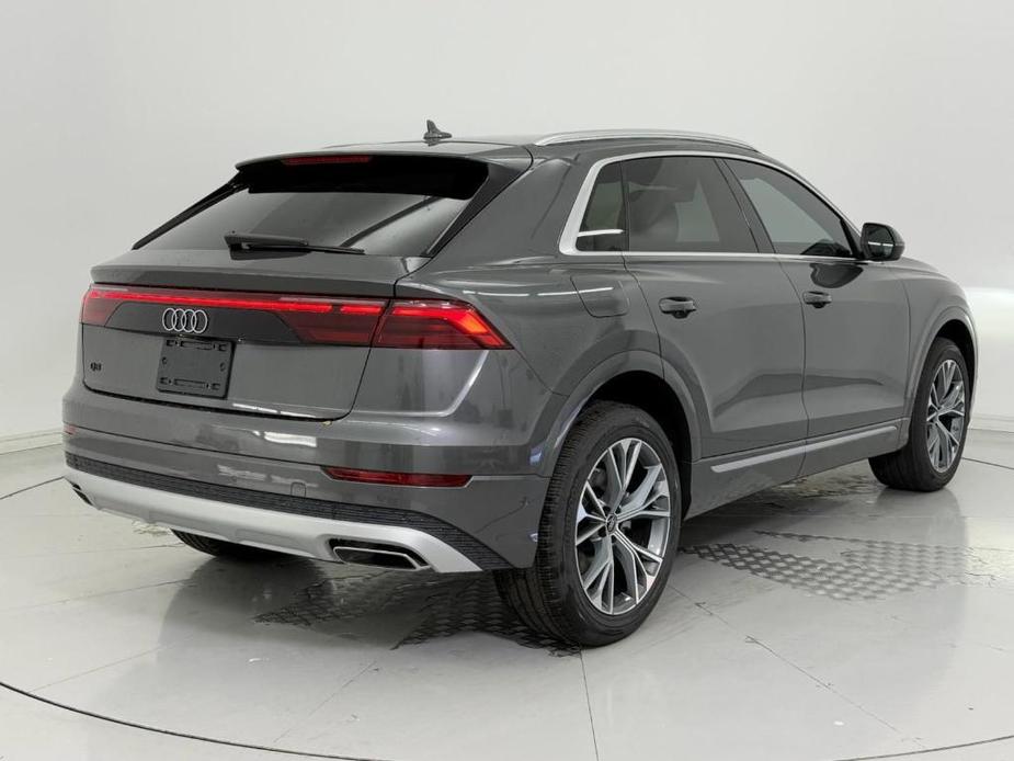 new 2025 Audi Q8 car, priced at $71,861