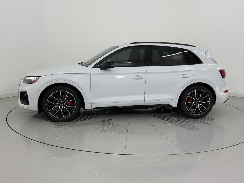 new 2025 Audi SQ5 car, priced at $70,001