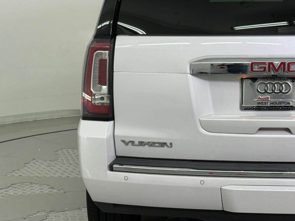 used 2018 GMC Yukon car, priced at $30,999