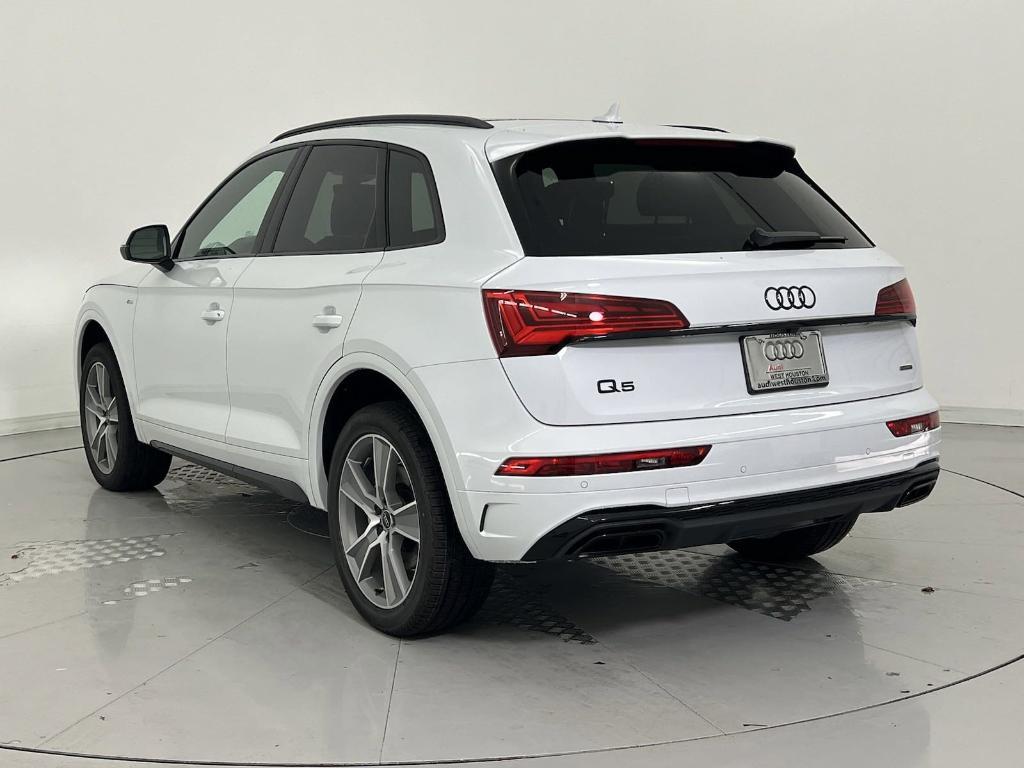 new 2025 Audi Q5 car, priced at $51,301