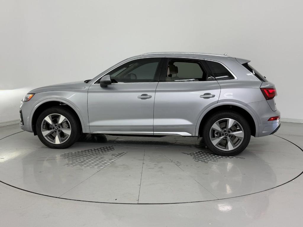 used 2024 Audi Q5 car, priced at $40,999