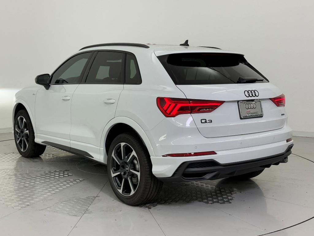 new 2025 Audi Q3 car, priced at $44,871