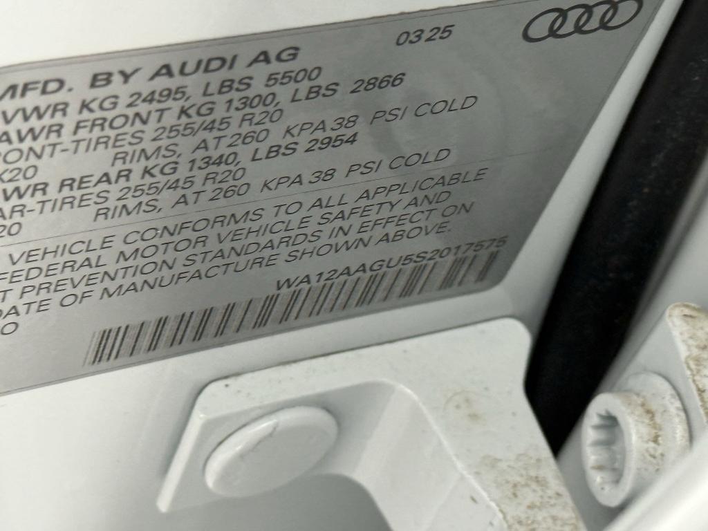 new 2025 Audi Q5 car, priced at $56,392