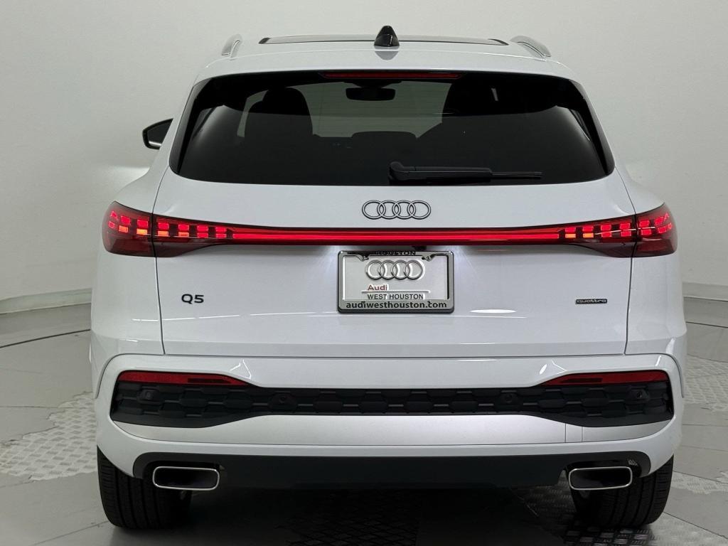 new 2025 Audi Q5 car, priced at $56,392